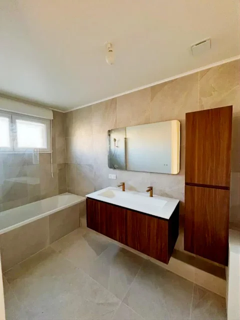 Salle de bain & plomberie — Hager Rénovation